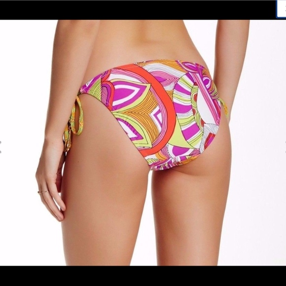 NWT 2PC Trina Turk [ 4 ] Amazonia Underwire Bikini Top & Tie Bikini‎ Bottom - Picture 7 of 10